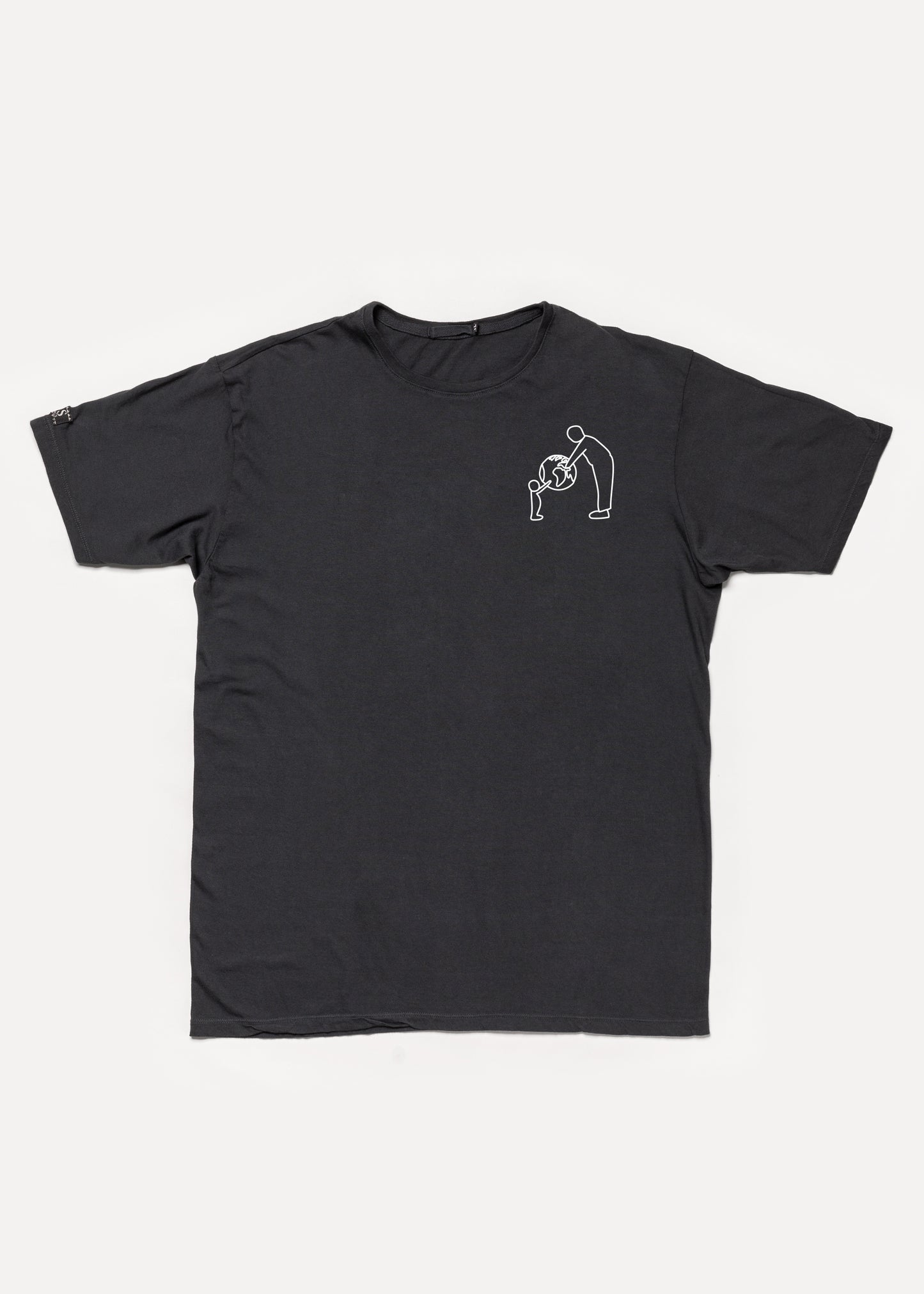 Camiseta negra - Tierra