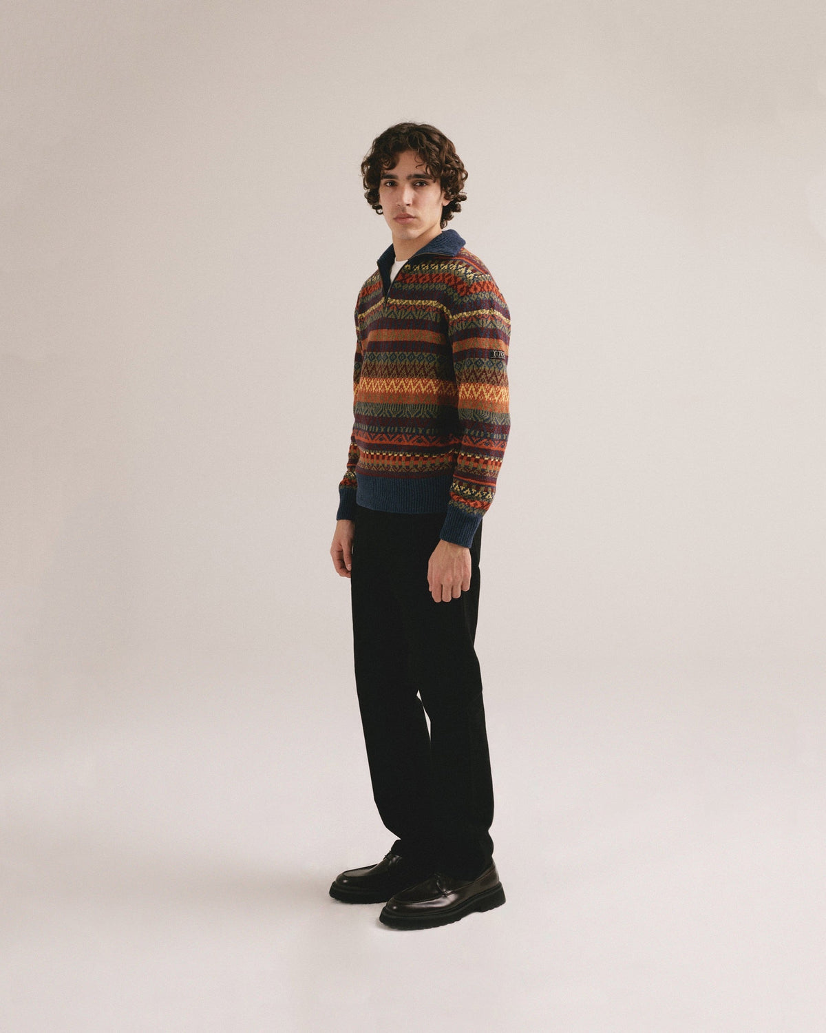 Look completo con el jersey jacquard con cremallera Salomon de IAIOS