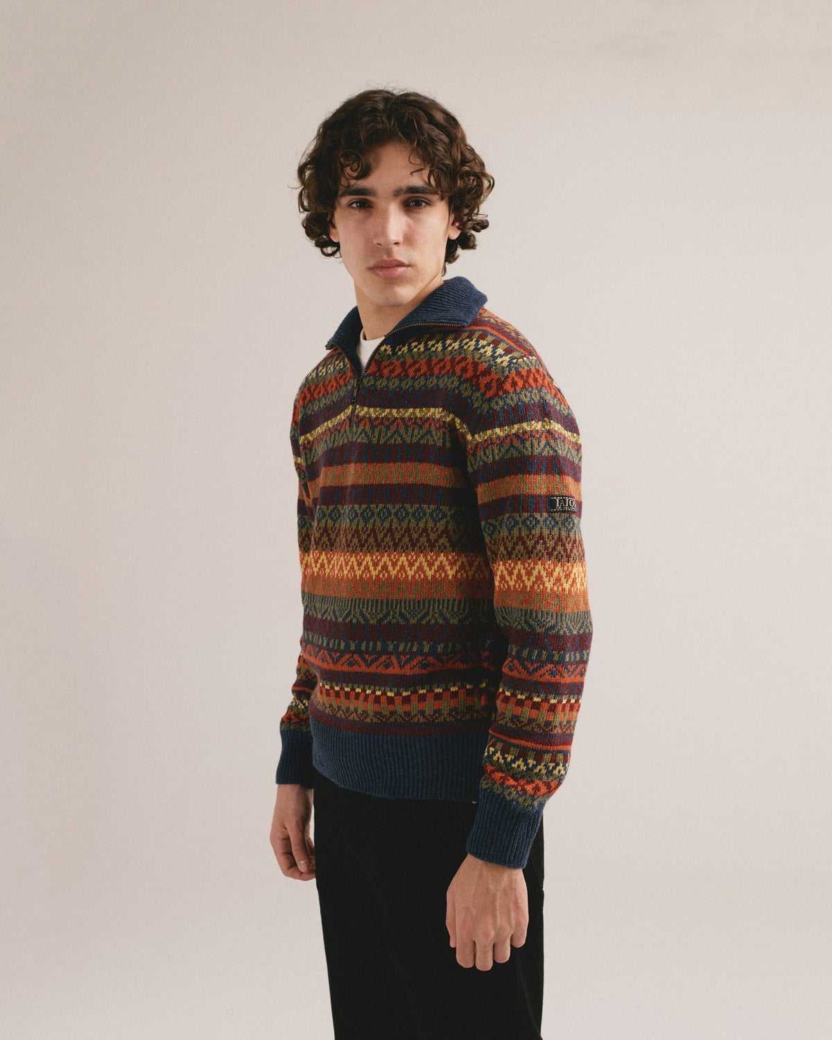 Jersey jacquard con cremallera Salomon de IAIOS, vista de tres cuartos