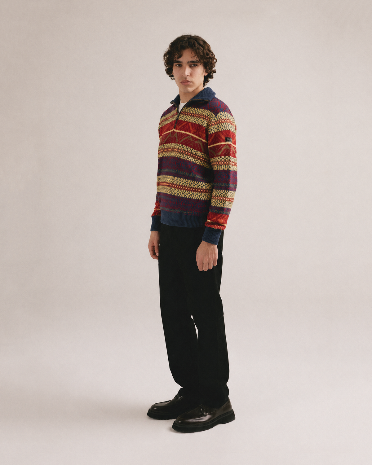 Look completo con el jersey multicolor de cuello cremallera Nati de IAIOS