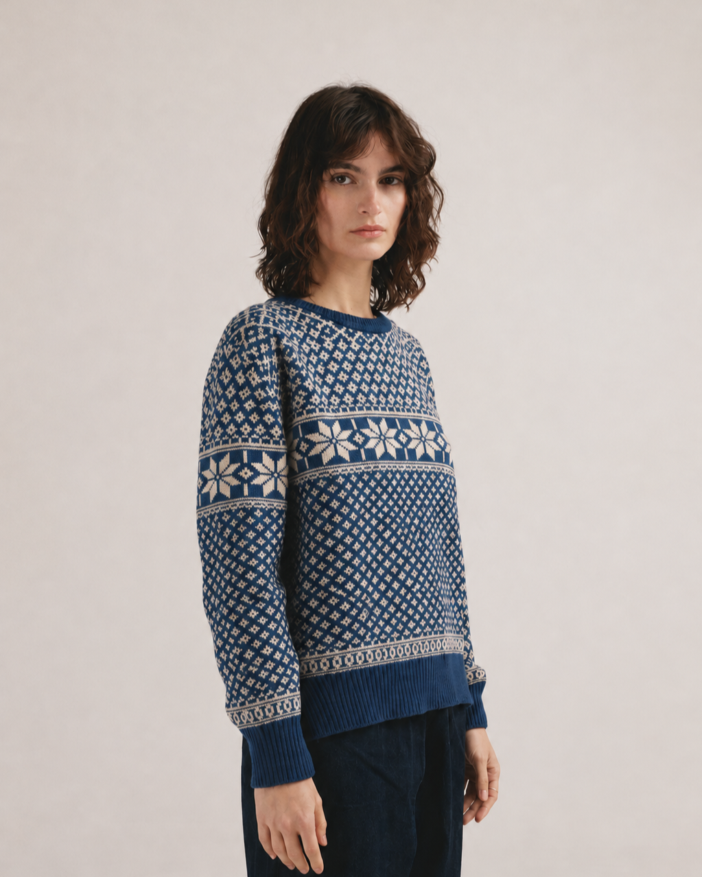 Jersey nórdico azul Clotilde de IAIOS para mujer, plano medio