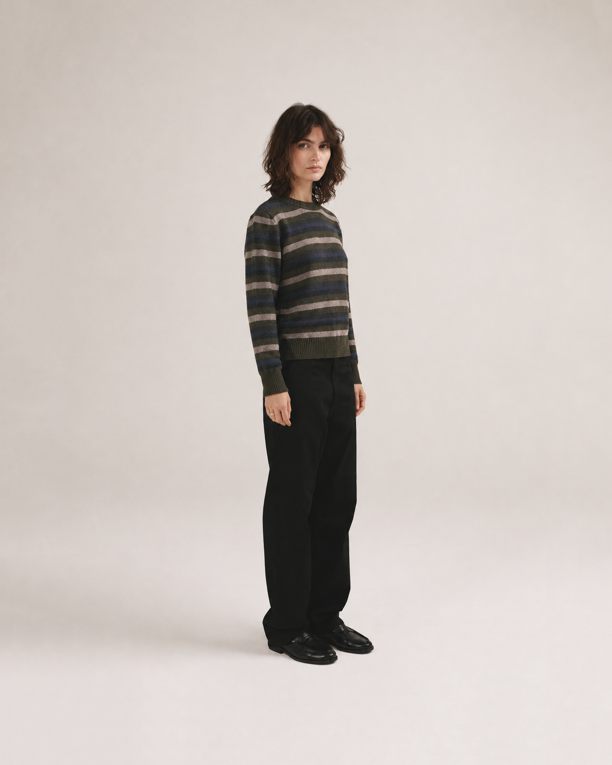 Vista lateral del jersey de rayas moteado Pipa de IAIOS para mujer