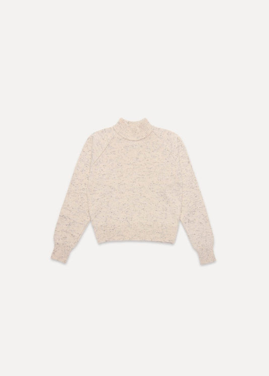 Jersey unisex IAIOS blanco jaspeado con cuello alto y textura suave, fotografía en plano (flat lay), hecho en Catalunya (España) con hilo reciclado.