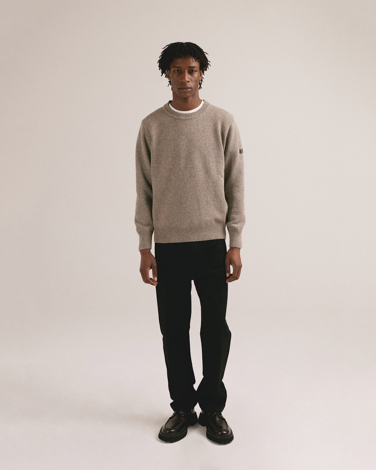 Jersey beige moteado liso - Kapuściński