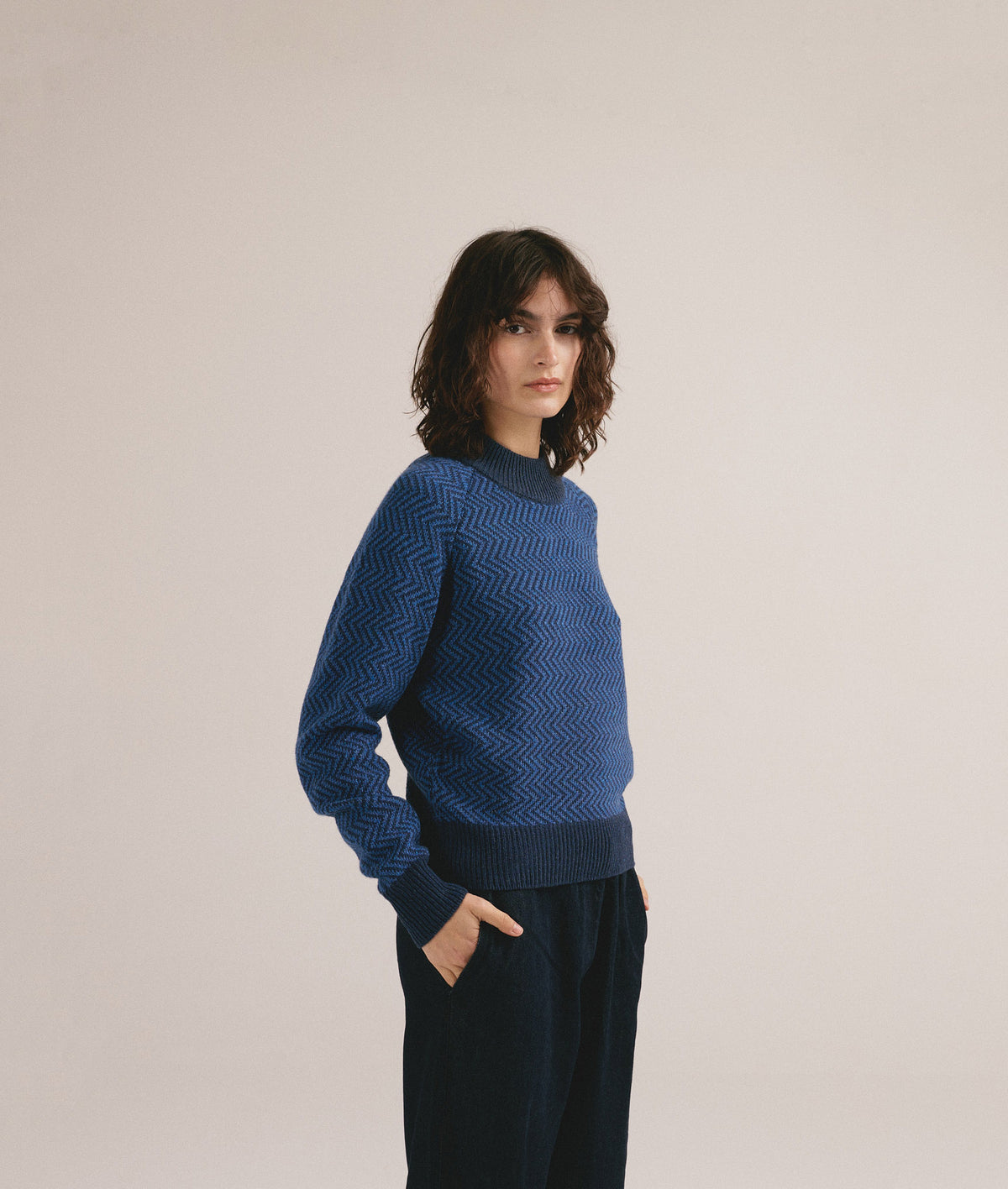 Jersey cuello alto azul - Pilarin