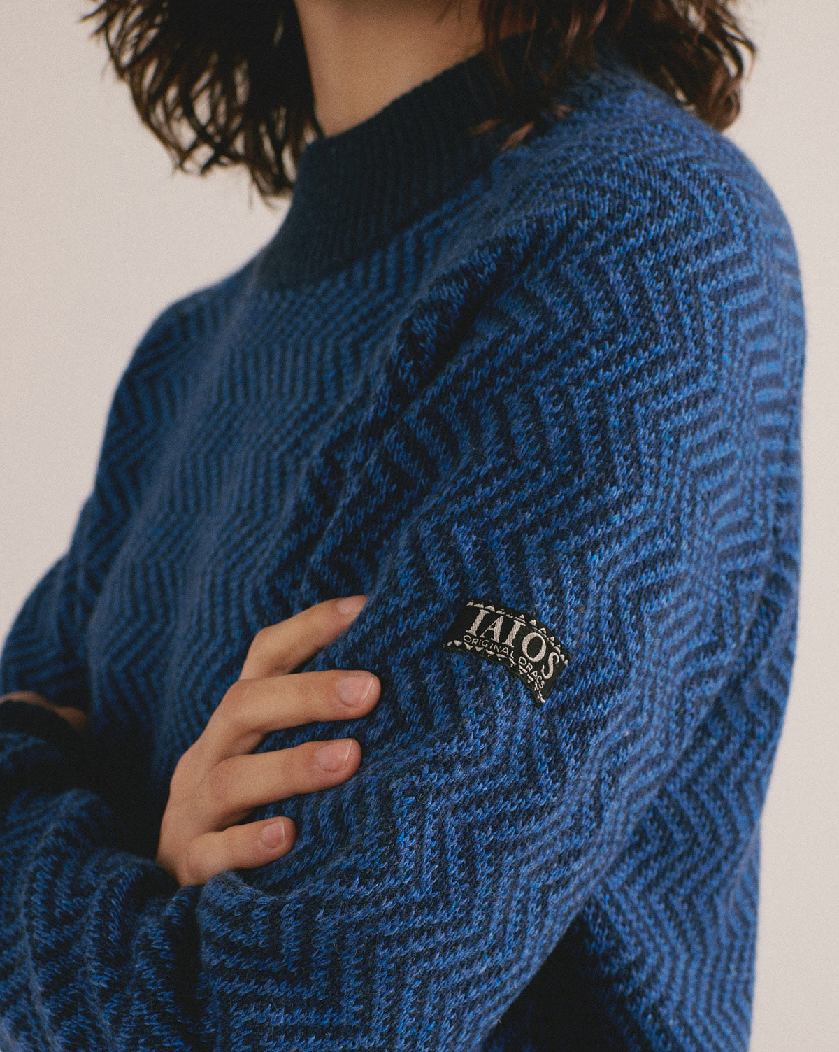 Jersey cuello alto azul - Pilarin