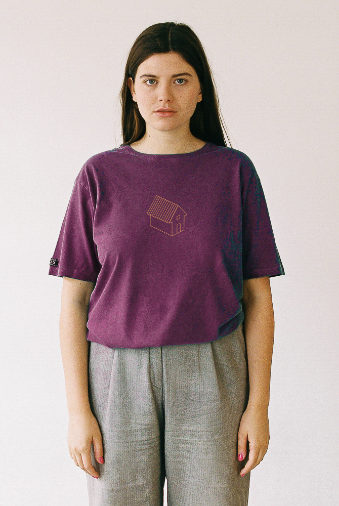 Purple T-shirt - Home