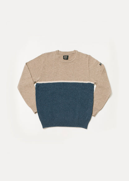 Men's or unisex knitted sweater in which the upper half is light brown and the lower half is blue. Both stripes are separated by a beige line. 