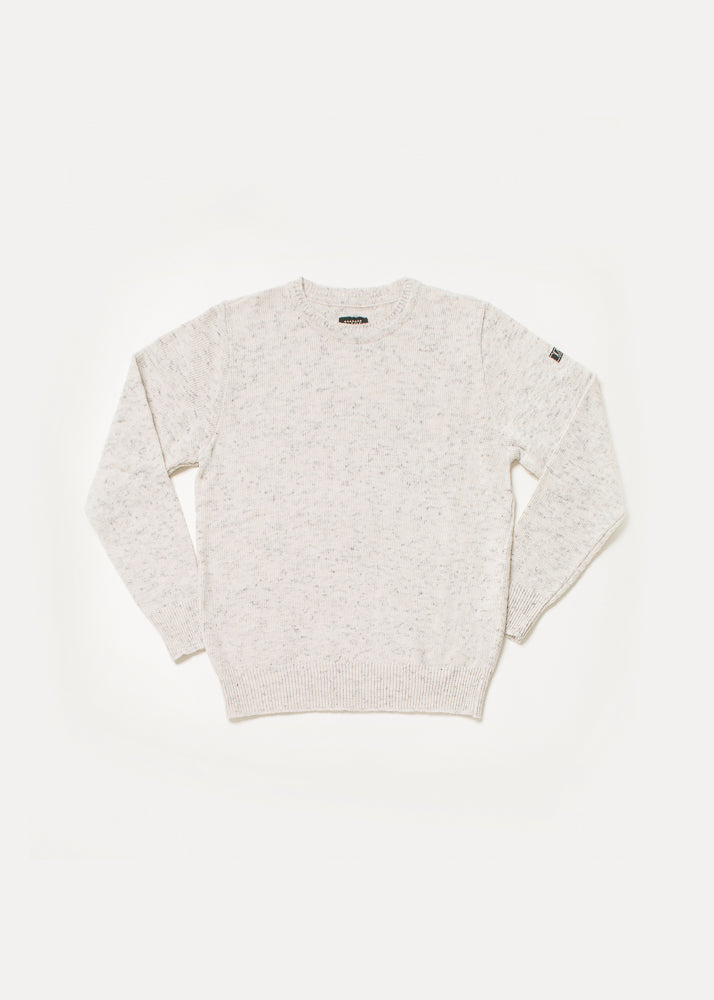 Men's or unisex sweater in white with a little black twit. The sweater is plain.