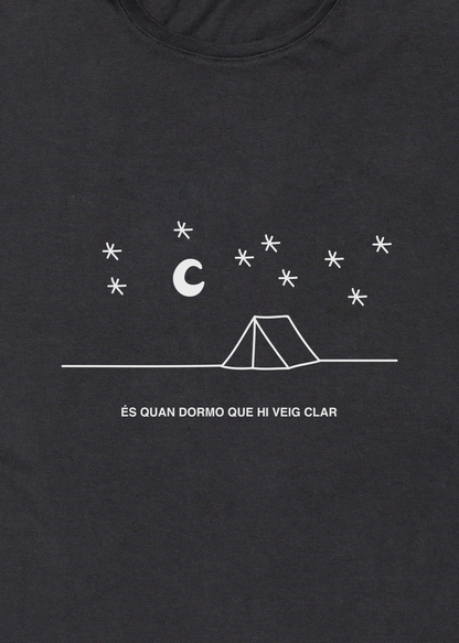 Camiseta negra - Quan dormo
